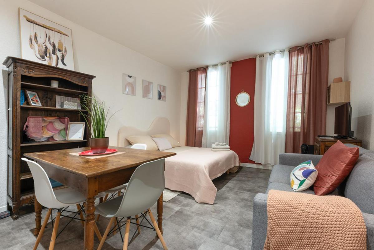 La Casita - Studio Confort Avec Parking Prive - Lit Douillet - Centre Uzes, Pont Du Gard 외부 사진